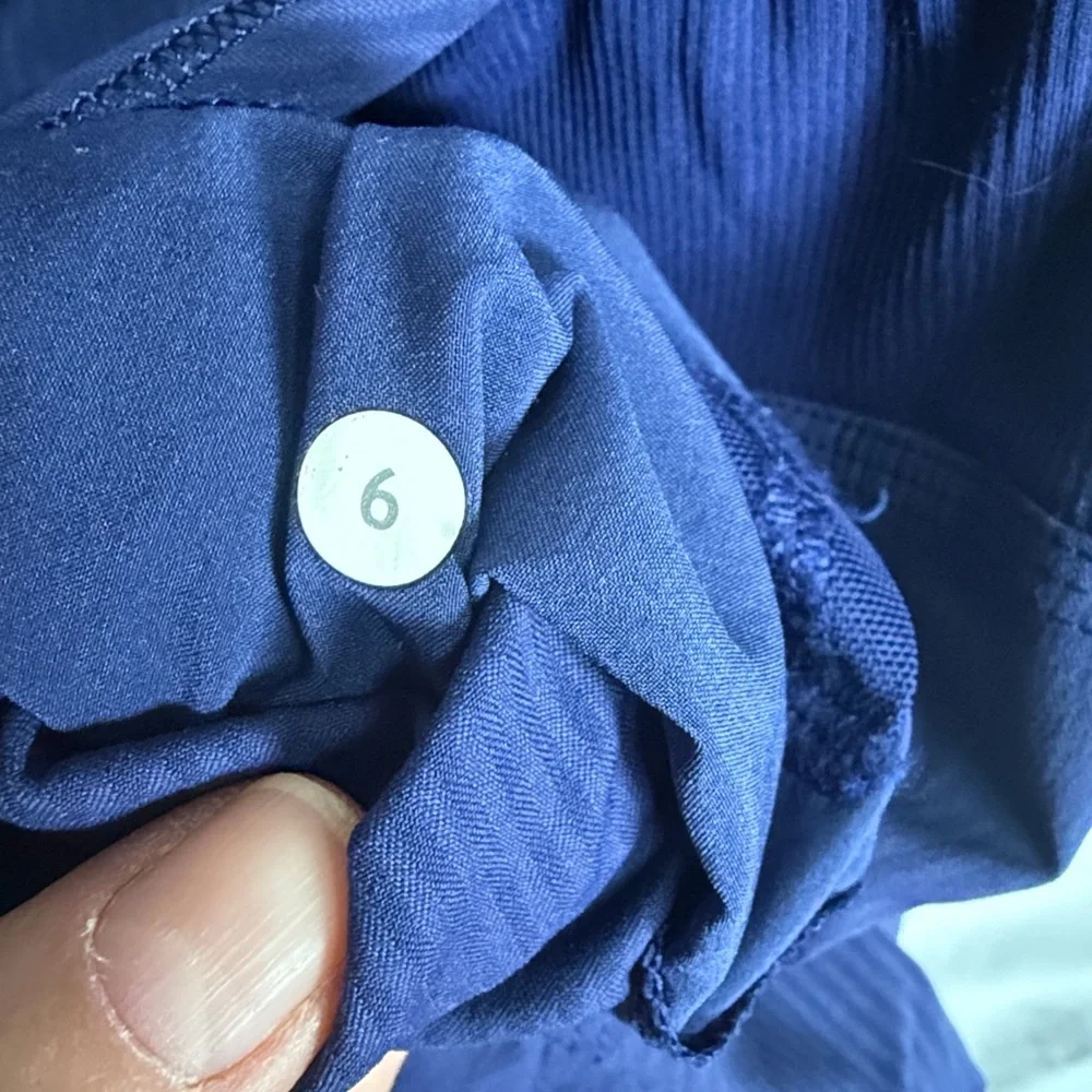 Lululemon Street To Studio Pant II Size: 6 Hero Blue